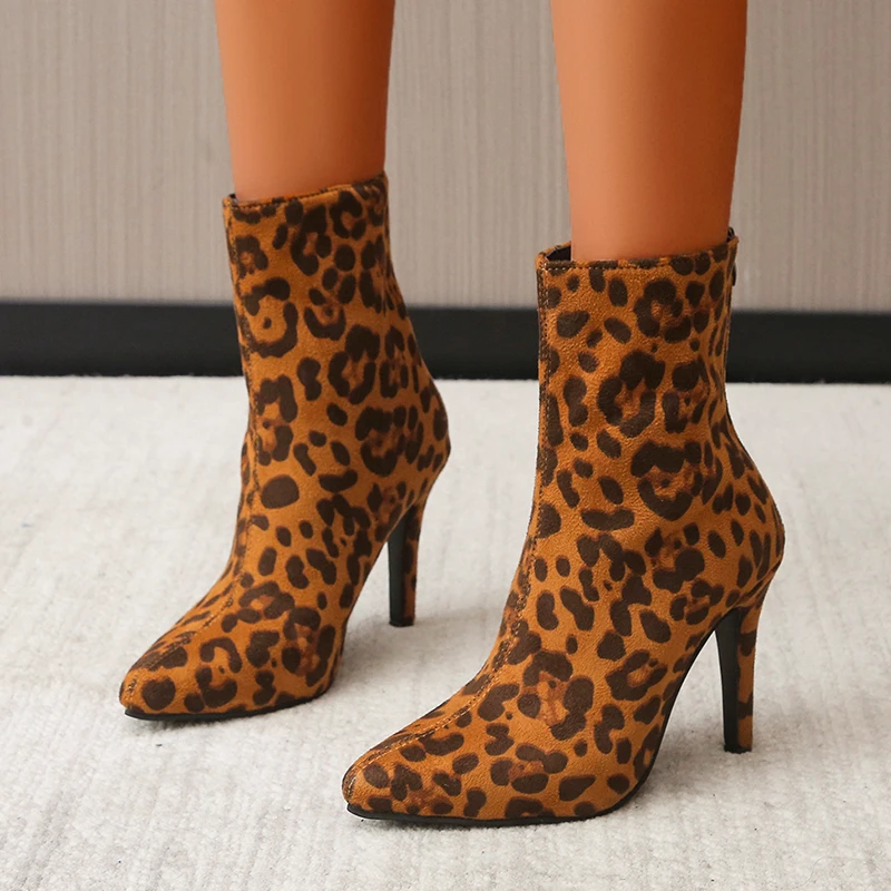 NEW Women's Ankle Boots Leopard Women Pointed Toe Ladies Chunky High Heel Female Shoes Woman Footwear Plus Size 35-43 Snake Rtg5 
NEW Women's Ankle Boots Leopard Women Pointed Toe Ladies Chunky High Heel Female Shoes Woman Footwear Plus Size 35-43 Snake Rtg5
