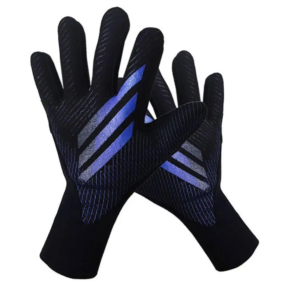 Goalie Gloves Non-slippery Limited Edition Latex Soccer Goalkeeper Goalie Protective Gloves Suitable For Pros Competition Game A
Goalie Gloves Non-slippery Limited Edition Latex Soccer Goalkeeper Goalie Protective Gloves Suitable For Pros Competition Game A