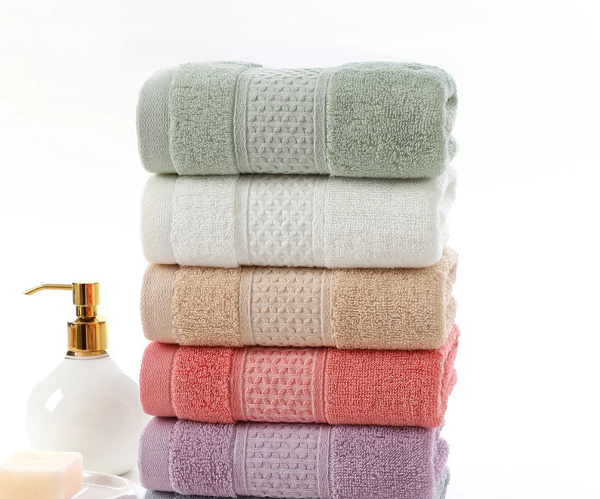 Towel made of 32 strands of cotton, thickened embroidery, gift advertising, facial cleansing towel
Towel made of 32 strands of cotton, thickened embroidery, gift advertising, facial cleansing towel