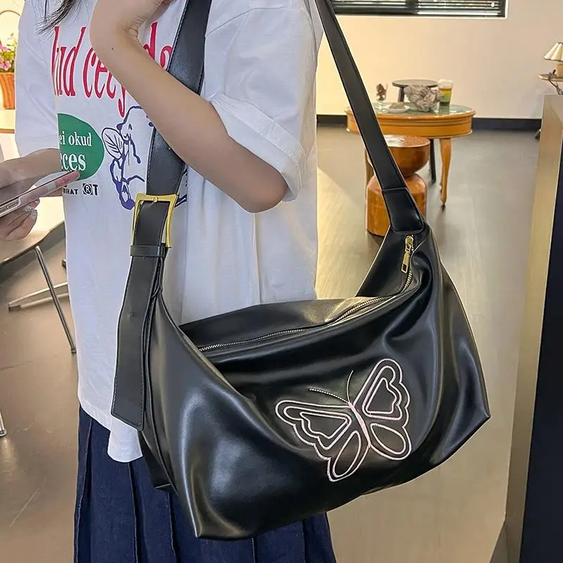 Женская большая сумка на плечо с вышивкой, Женская Повседневная Сумка-тоут из искусственной кожи, сумки через плечо, простые женские сумки, кошелек
Женская большая сумка на плечо с вышивкой, Женская Повседневная Сумка-тоут из искусственной кожи, сумки через плечо, простые женские сумки, кошелек