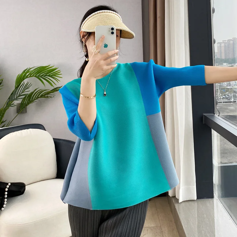 Changpleat summer new women's literary shirt tops Miyak folds Fashion Loose Plus Size Colorblock Toothpick Pleated T-Shirt
Changpleat summer new women's literary shirt tops Miyak folds Fashion Loose Plus Size Colorblock Toothpick Pleated T-Shirt