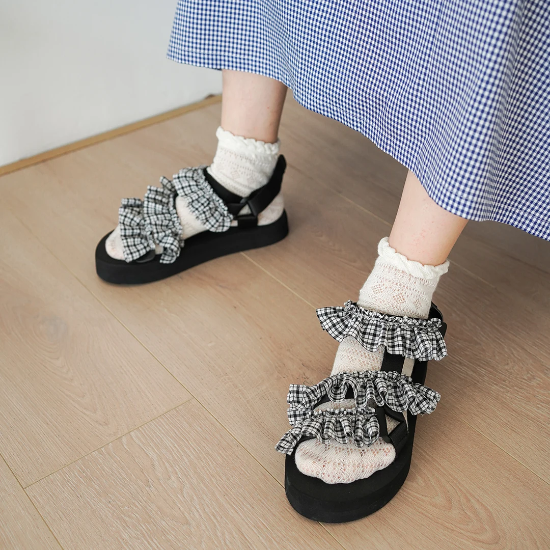 imakokoni beach sandals female summer Japanese wild black ins thick bottom increased by nearly 3 cm 203075
imakokoni beach sandals female summer Japanese wild black ins thick bottom increased by nearly 3 cm 203075
