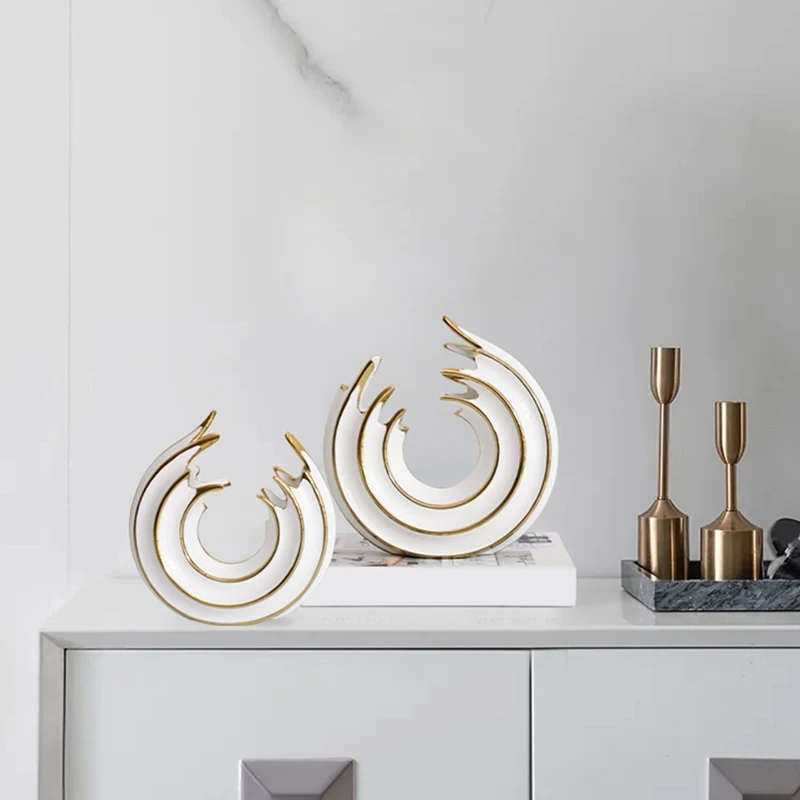 Роскошная абстрактная керамическая статуя морской волны в скандинавском стиле креативная круглая для спальни офисного стола Декор для гос...
Роскошная абстрактная керамическая статуя морской волны в скандинавском стиле креативная круглая для спальни офисного стола Декор для гос...