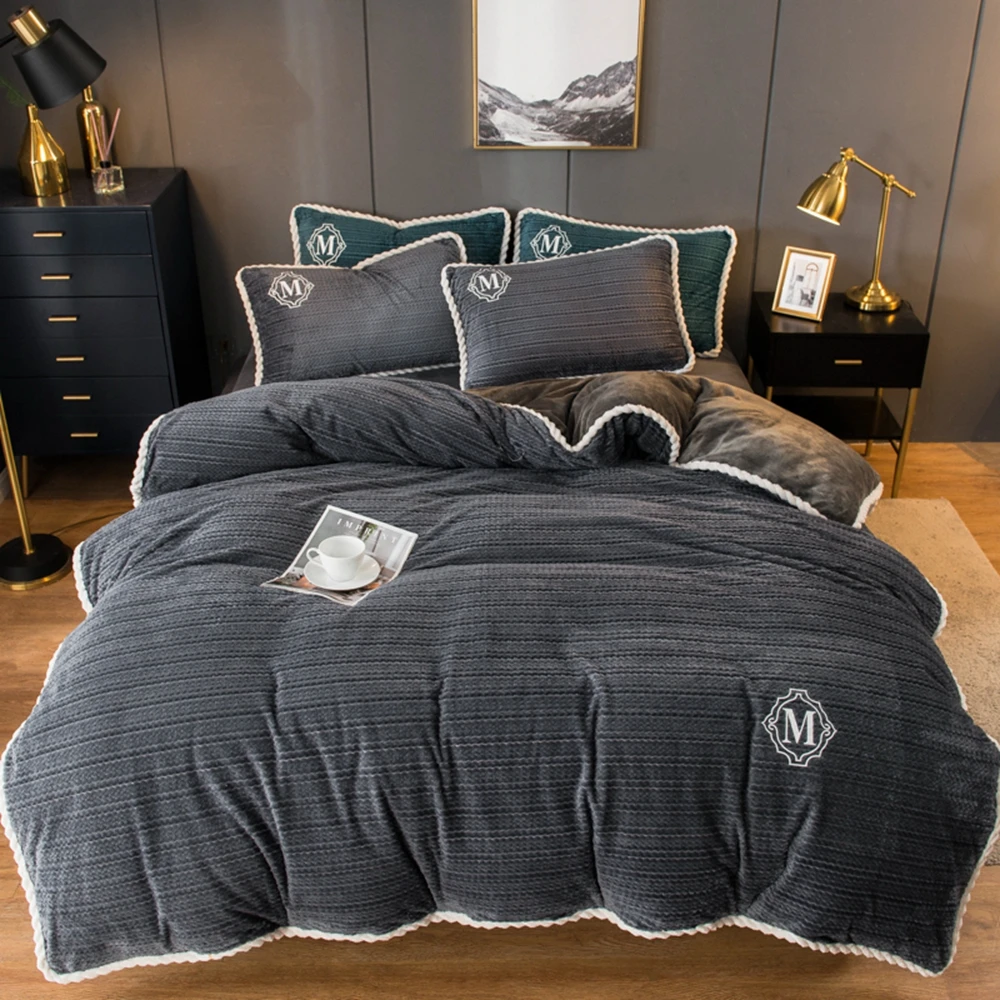 

Dark Gray Winter Flannel Quilt Cover Soft Worm Coral Fleece Comforter Cover Thickening Warm Duvet Bedding Cover Solid Color
