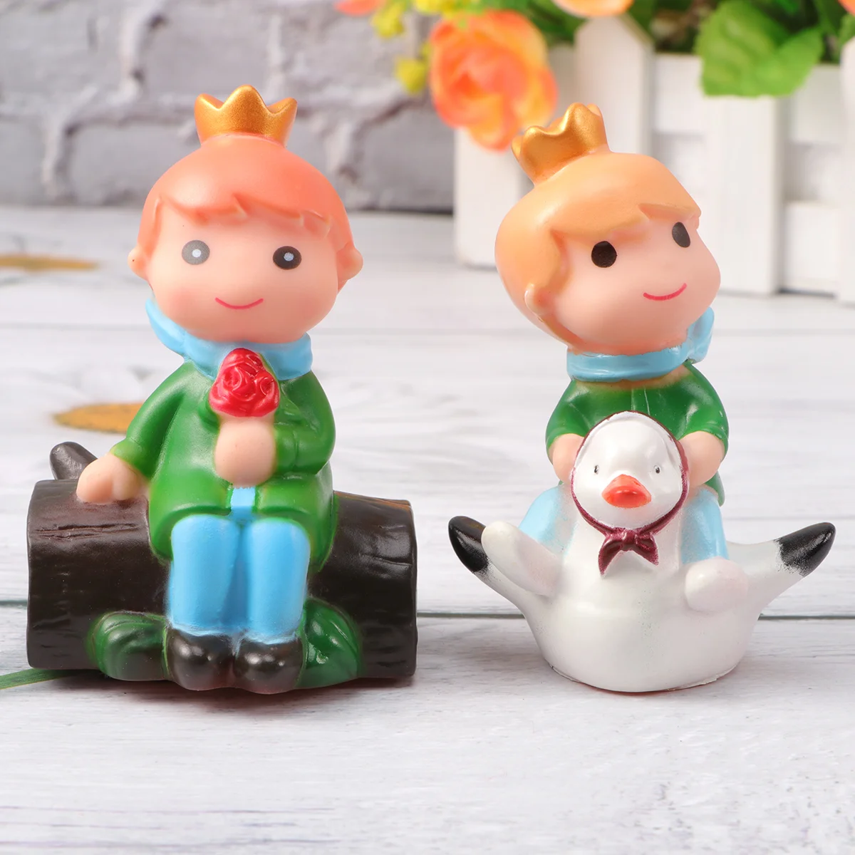 2 Pcs Resin Figurine Desktop Decor Mini Sculpture Cake Ornament Home Adornment for Friends Colleague Family
2 Pcs Resin Figurine Desktop Decor Mini Sculpture Cake Ornament Home Adornment for Friends Colleague Family