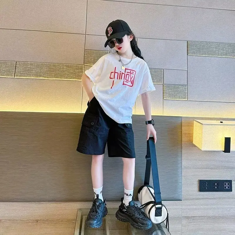 INS Round Neck Temperament T-shirt Straight Tube New Lazy Children's Fashion Trend Women's Popular Summer Versatile And Simple
INS Round Neck Temperament T-shirt Straight Tube New Lazy Children's Fashion Trend Women's Popular Summer Versatile And Simple