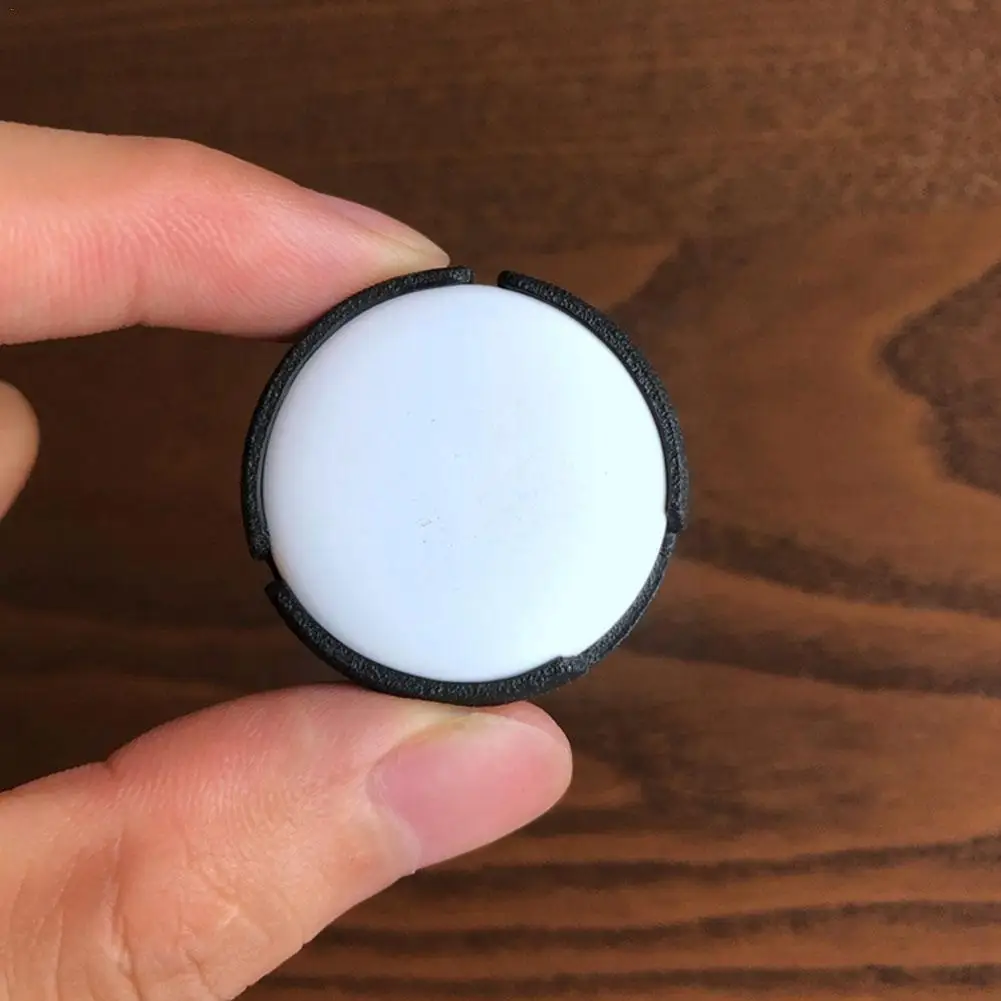 Magnetic Cover For Apple AirTag Tracking Locator Anti-loss Cover For Car Motorcycle Bicycle Positioning Tracker Easy Instal U7R3
Magnetic Cover For Apple AirTag Tracking Locator Anti-loss Cover For Car Motorcycle Bicycle Positioning Tracker Easy Instal U7R3