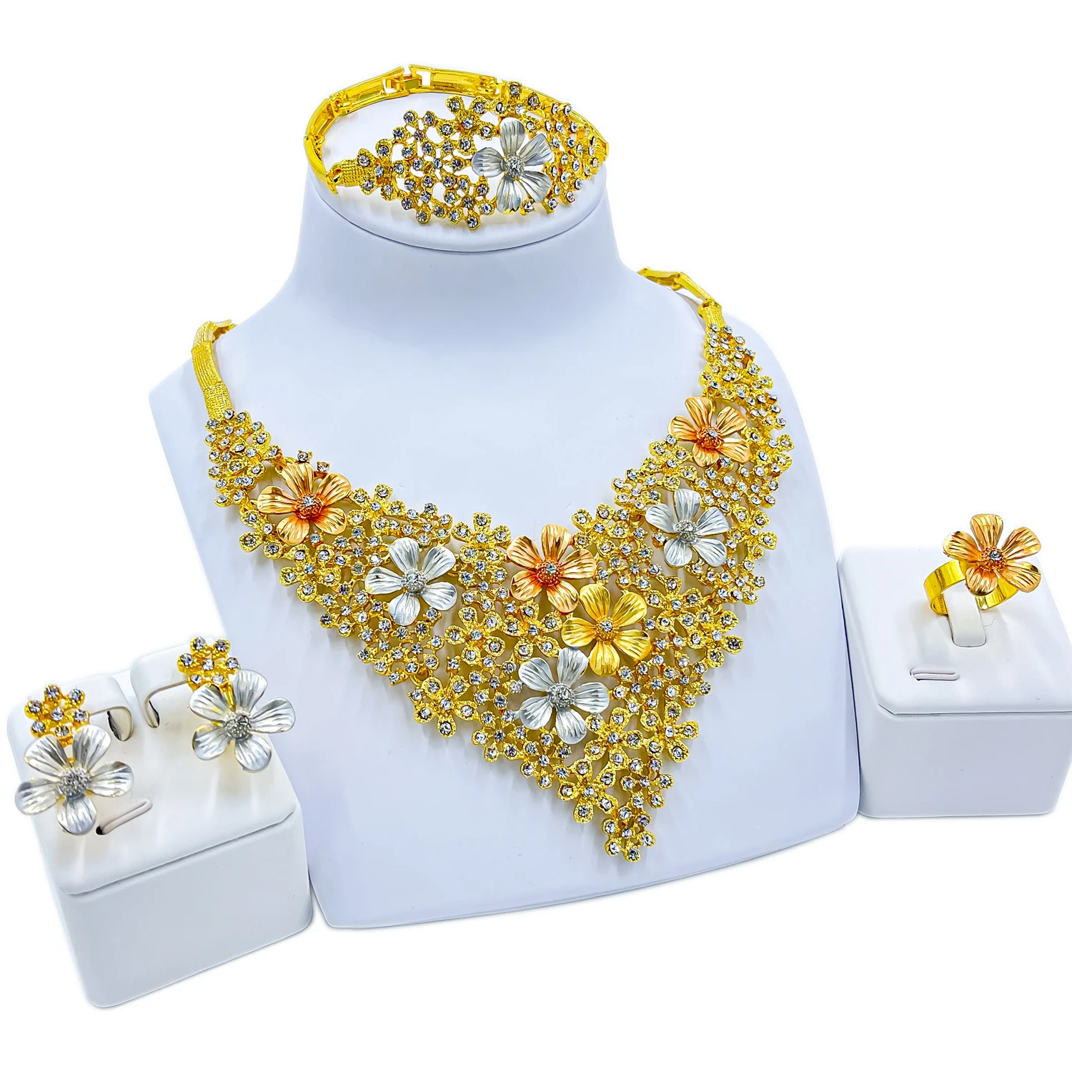 Dubai Colorful Big Necklace Flower Bracelet Romantic Wedding Women Earrings Gift Engagement Ring Fashion Jewelry Sets
Dubai Colorful Big Necklace Flower Bracelet Romantic Wedding Women Earrings Gift Engagement Ring Fashion Jewelry Sets