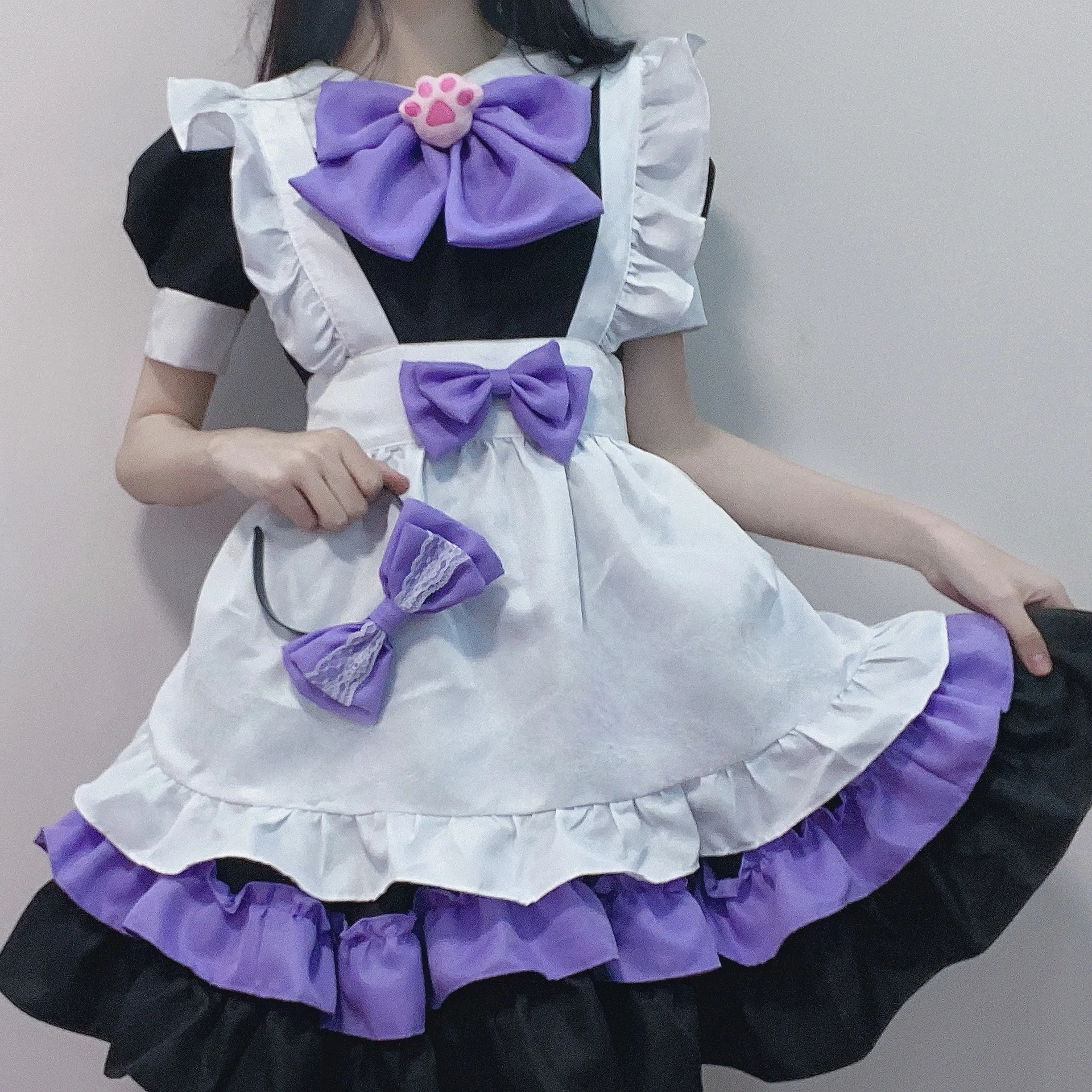 2023 Japanese Beautiful Purple Maid Dress Anime Lolita Dress Lovely Maid Dress Cosplay Dress
2023 Japanese Beautiful Purple Maid Dress Anime Lolita Dress Lovely Maid Dress Cosplay Dress