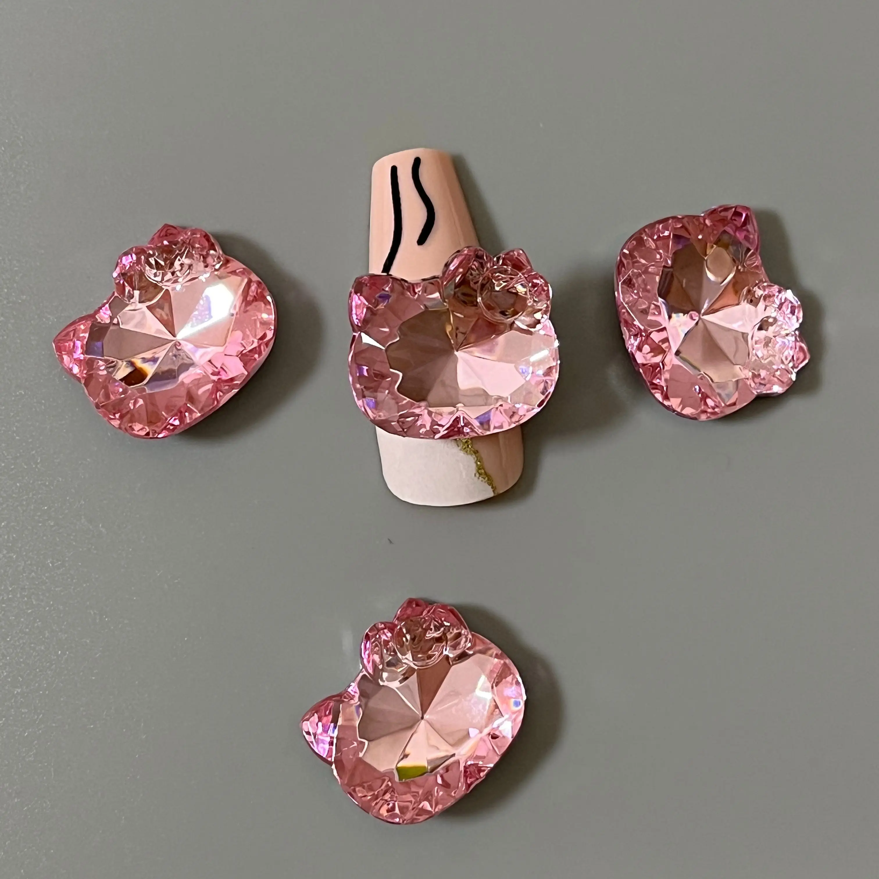 Kawaii 3D Nail Art Pink Kitty Cat Shaped Nail Charms Jewelry Crystal Rhinestones Gem Big Decoration Luxury Manicure Accessories
Kawaii 3D Nail Art Pink Kitty Cat Shaped Nail Charms Jewelry Crystal Rhinestones Gem Big Decoration Luxury Manicure Accessories