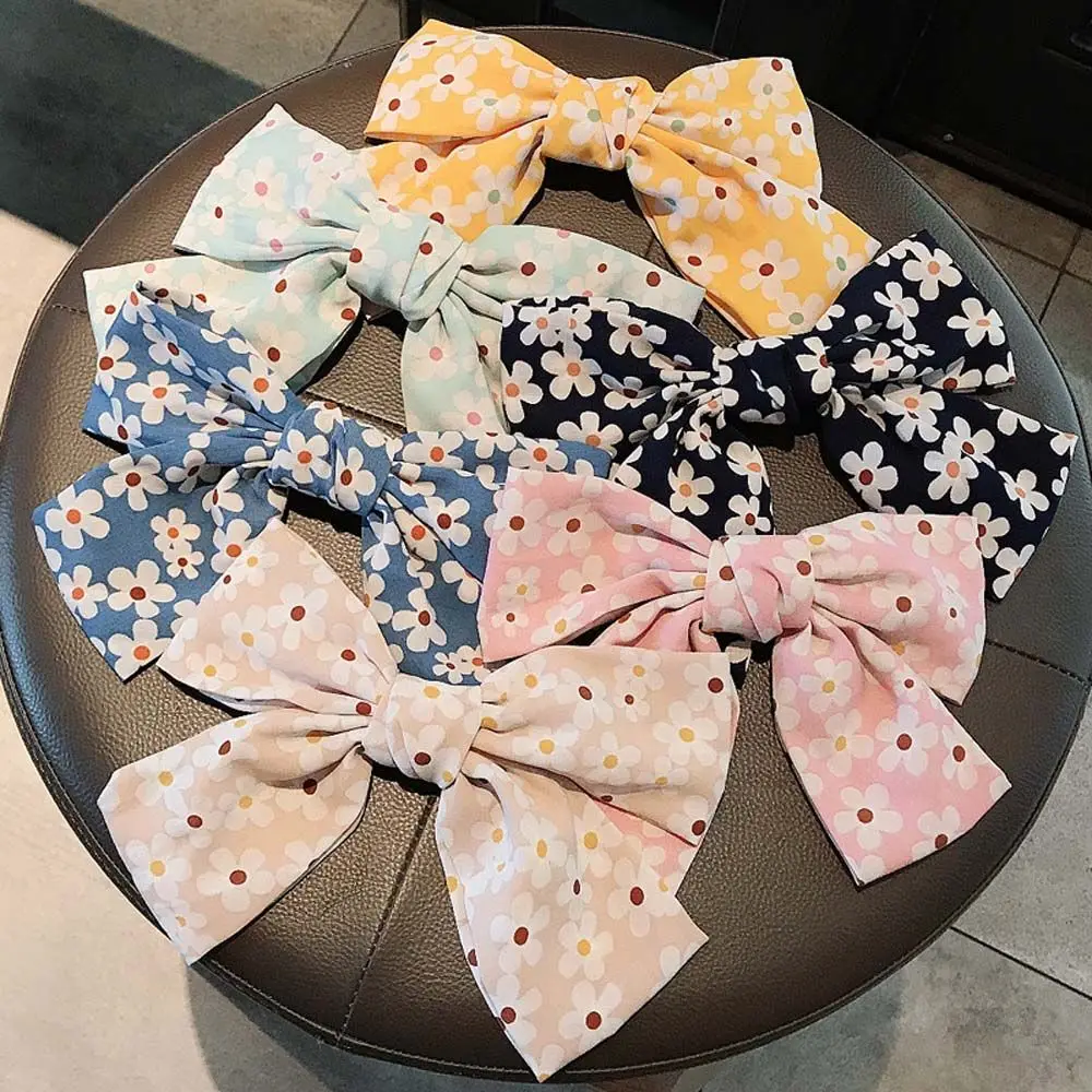 Girls Gift Headdress Chiffon Korean Style Barrette Women's Hair Clip Oversized Bownot Hairpin Ponytail Hair Holder
Girls Gift Headdress Chiffon Korean Style Barrette Women's Hair Clip Oversized Bownot Hairpin Ponytail Hair Holder