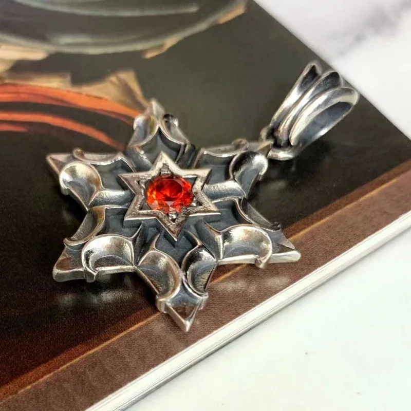 Silver Plated Vintage Six Star Red Crystal Necklace Men's Punk Gothic Sweater Chain Party Accessories Jewelry Men's Pendant Gift
Silver Plated Vintage Six Star Red Crystal Necklace Men's Punk Gothic Sweater Chain Party Accessories Jewelry Men's Pendant Gift