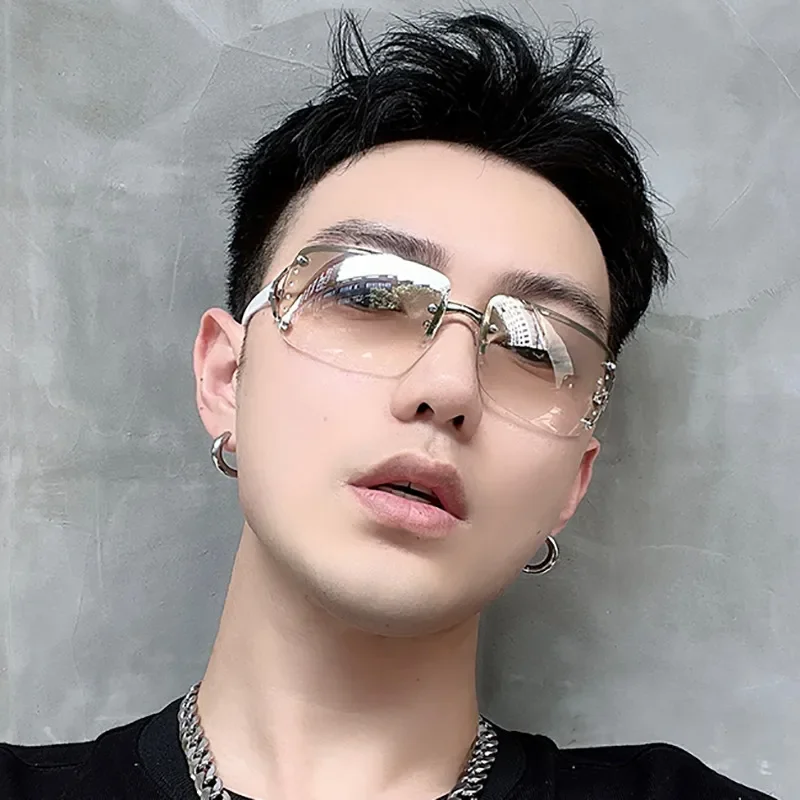 Солнцезащитные очки унисекс в стиле панк для мужчин и женщин, роскошные модные квадратные солнечные очки без оправы, с защитой UV400
Солнцезащитные очки унисекс в стиле панк для мужчин и женщин, роскошные модные квадратные солнечные очки без оправы, с защитой UV400