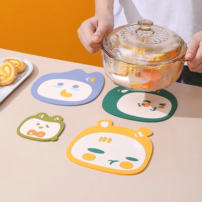 Table Anti-scalding Non-slip Household Silicone Placemat High Temperature Waterproof Oil-proof Bowl Pad Pot Coaster
Table Anti-scalding Non-slip Household Silicone Placemat High Temperature Waterproof Oil-proof Bowl Pad Pot Coaster