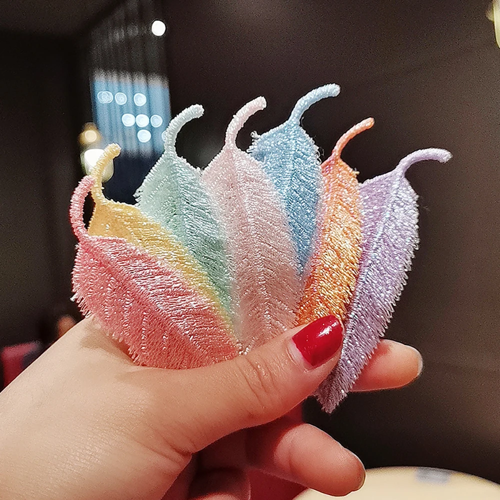 Korea Feather Hair Claw Sweet Cute Barrettes Women Girl Side Clamp Hairpin Simplicity Solid Color Hair Clips Hair Accessories
Korea Feather Hair Claw Sweet Cute Barrettes Women Girl Side Clamp Hairpin Simplicity Solid Color Hair Clips Hair Accessories