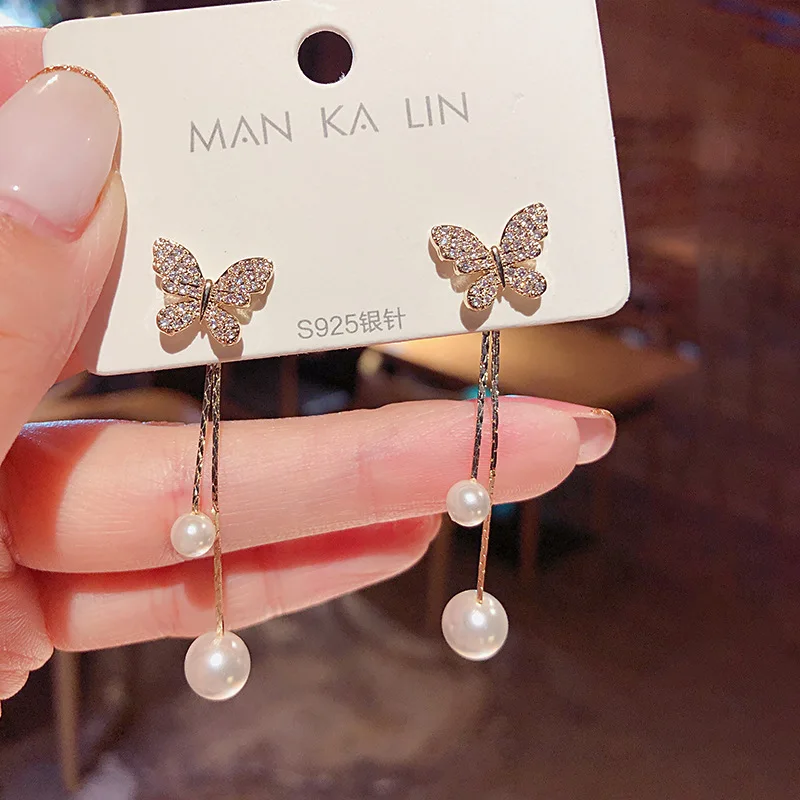 Butterfly Tassels Dangle Earrings Stud Charm Luxury Crystals Long Pearl 2022 Korean Jewelry Wholesale Lovely Kpop Accessories
Butterfly Tassels Dangle Earrings Stud Charm Luxury Crystals Long Pearl 2022 Korean Jewelry Wholesale Lovely Kpop Accessories