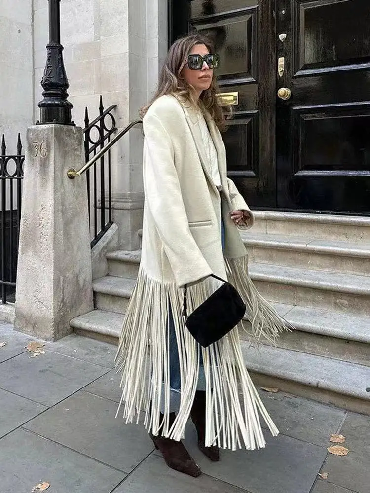 Fashion Women Tassel Woolen Blends Coat 2023 Autumn Solid Lapel Full Sleeve Pocket Coats Chic Warm Female Streetwear Overcoats
Fashion Women Tassel Woolen Blends Coat 2023 Autumn Solid Lapel Full Sleeve Pocket Coats Chic Warm Female Streetwear Overcoats