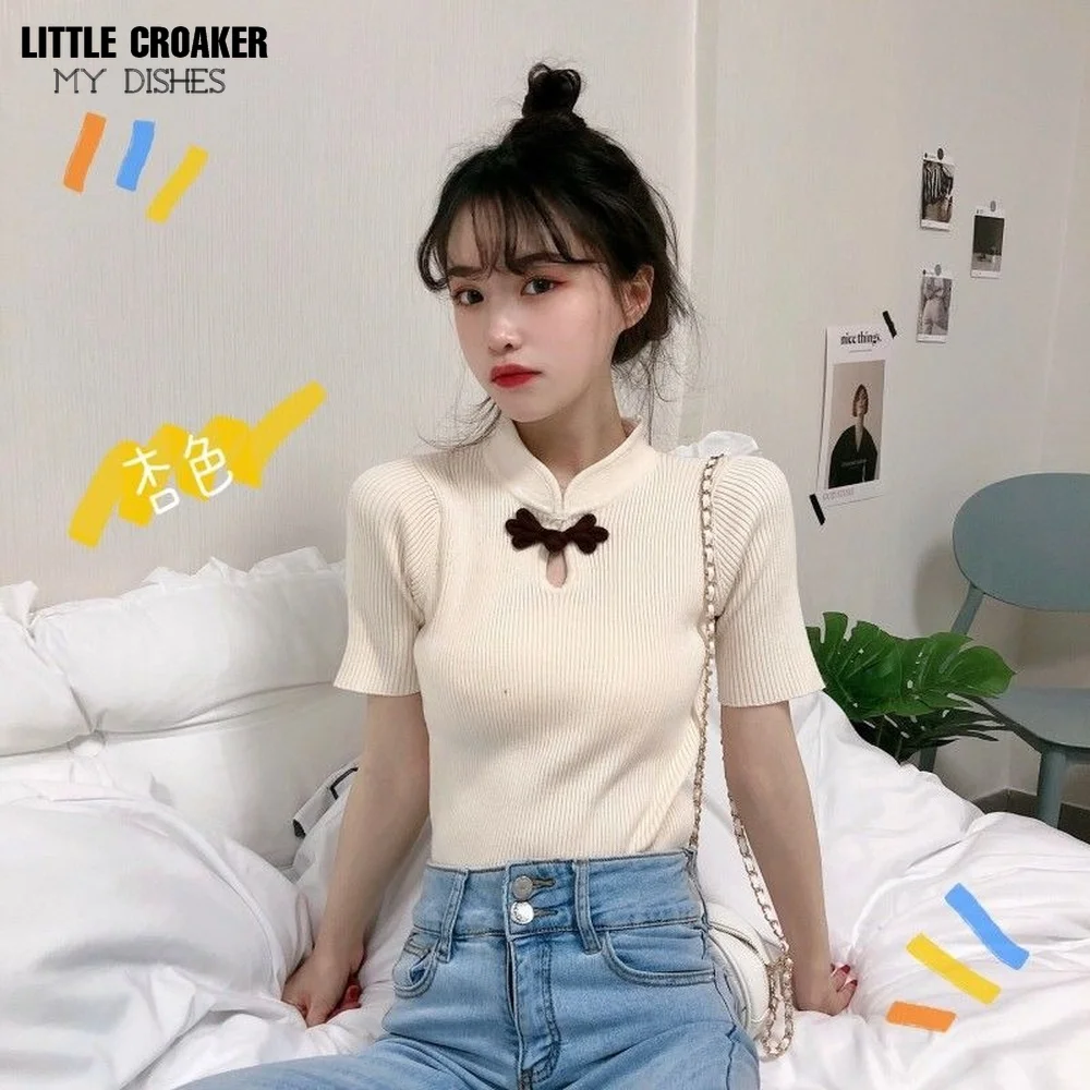 Новинка лета 2022, шикарный сетчатый красный ретро-свитер в китайском стиле, вязаный свитер с пуговицами, футболка в иностранном стиле для жен...
Новинка лета 2022, шикарный сетчатый красный ретро-свитер в китайском стиле, вязаный свитер с пуговицами, футболка в иностранном стиле для жен...