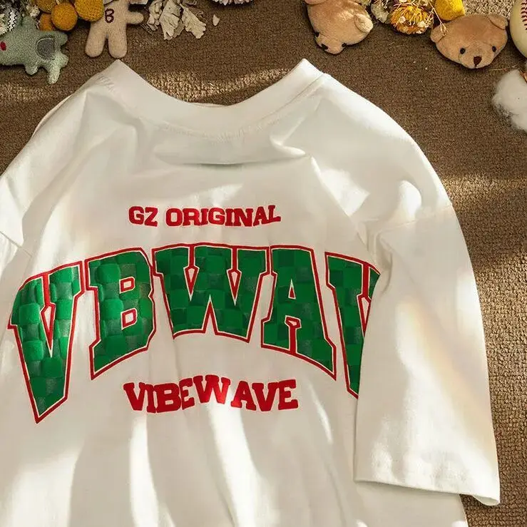 Korean alphabet printed short sleeved t shirts for men and women loose design summer fashion hip hop top lovers y2k personality
Korean alphabet printed short sleeved t shirts for men and women loose design summer fashion hip hop top lovers y2k personality