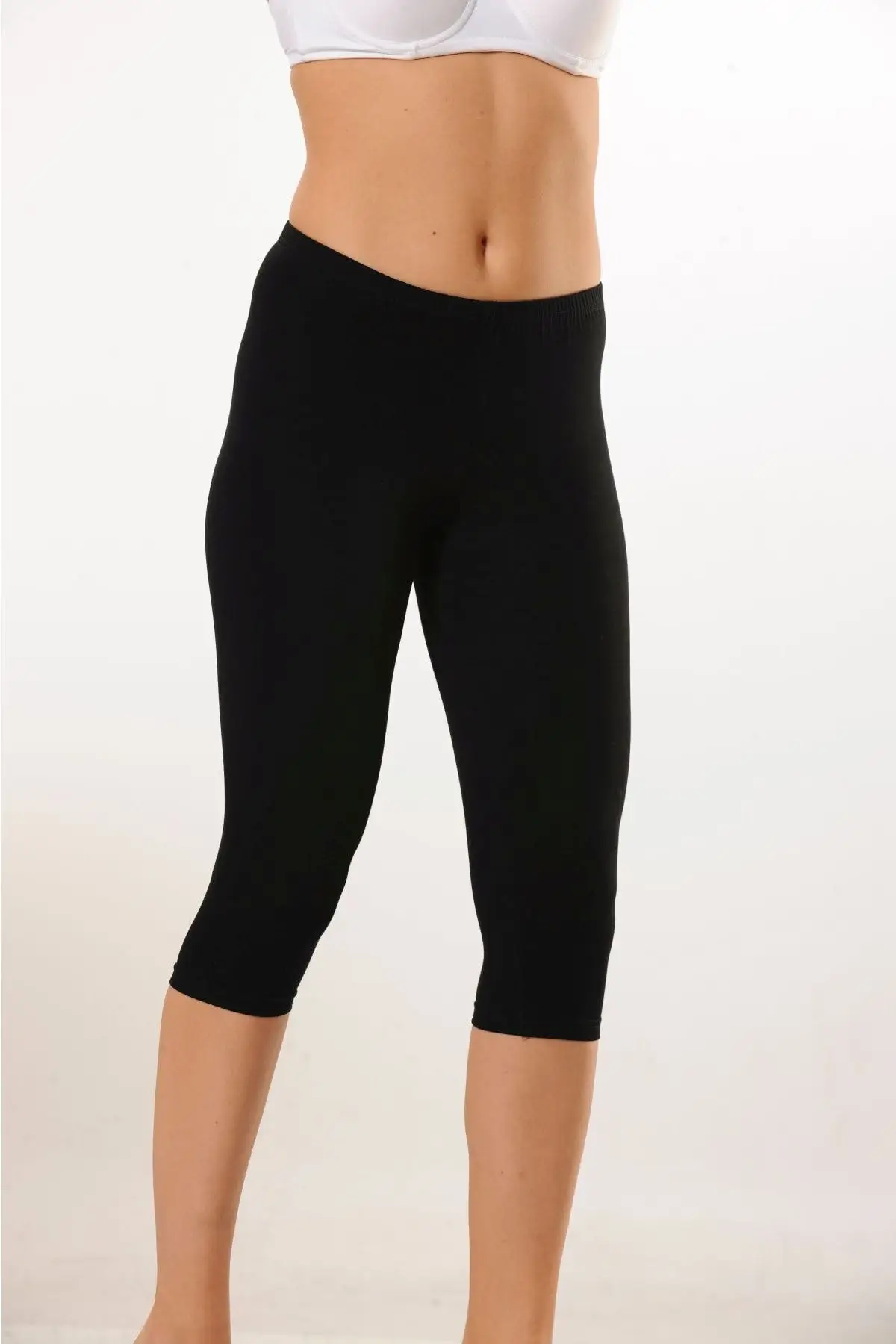 Женские Леггинсы для йоги, удобные черные хлопковые леггинсы-капри длиной до колен, летние легкие леггинсы 
Женские Леггинсы для йоги, удобные черные хлопковые леггинсы-капри длиной до колен, летние легкие леггинсы