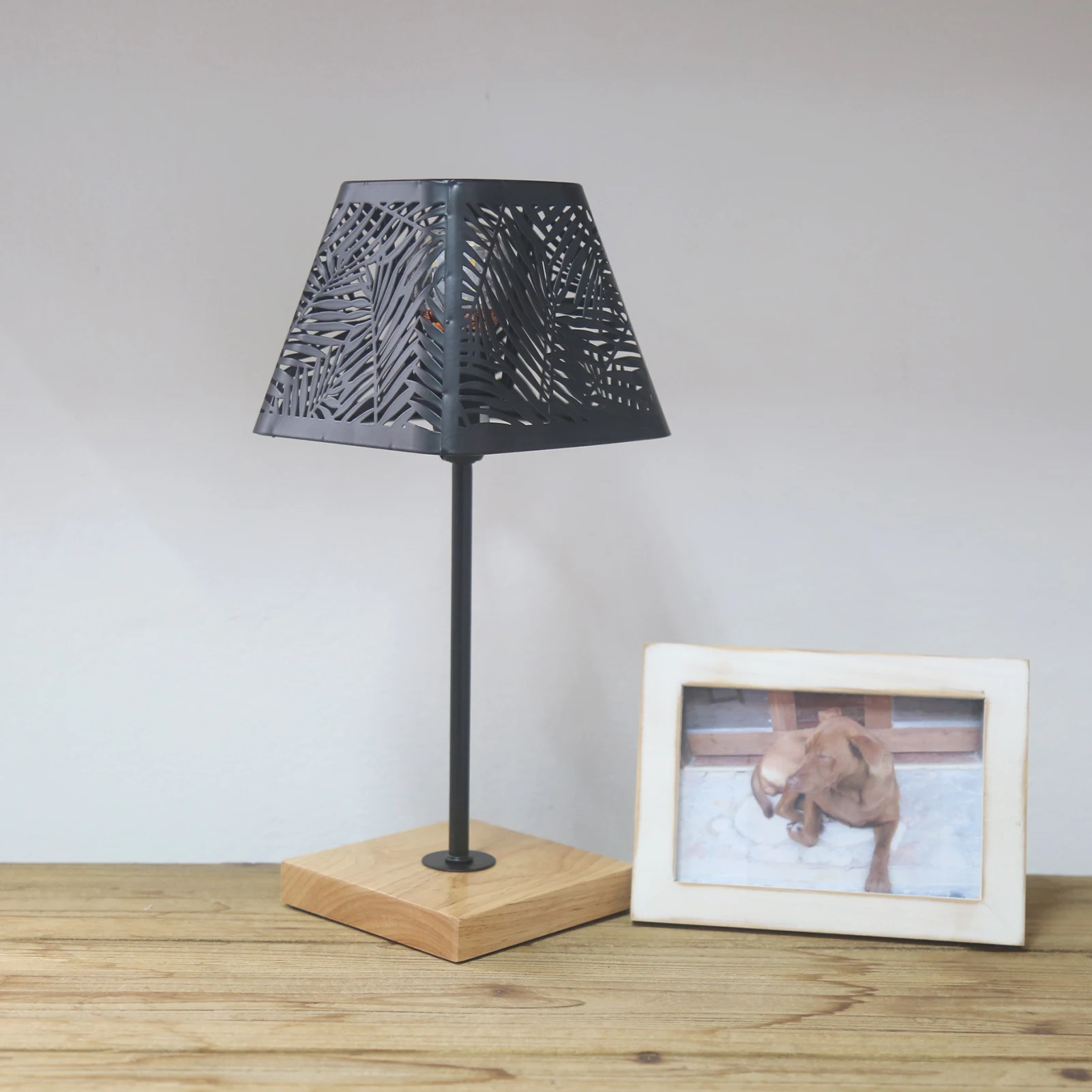 OuXean Black E14 40W Modern Table Lamp, for Home Decor Wedding Gift Bedroom Baby Room Night Lights, No Bulb, Free Shipping
OuXean Black E14 40W Modern Table Lamp, for Home Decor Wedding Gift Bedroom Baby Room Night Lights, No Bulb, Free Shipping