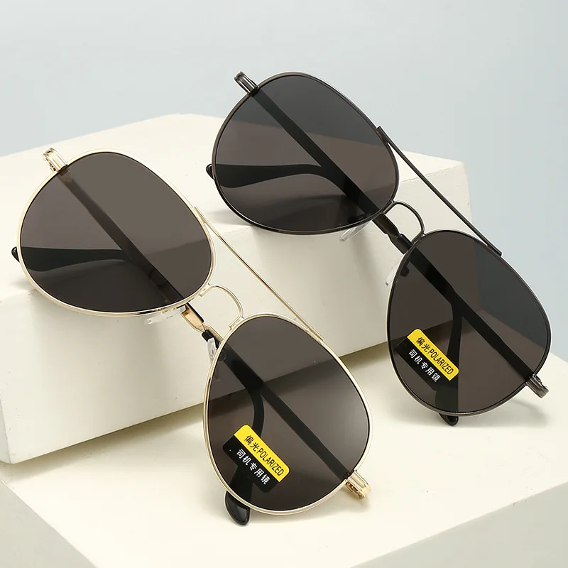 new pilot Polarized sunglasses women men 2023 High quality Driving glasses Wholesale retro UV resistant mirror shades oculos uv
new pilot Polarized sunglasses women men 2023 High quality Driving glasses Wholesale retro UV resistant mirror shades oculos uv