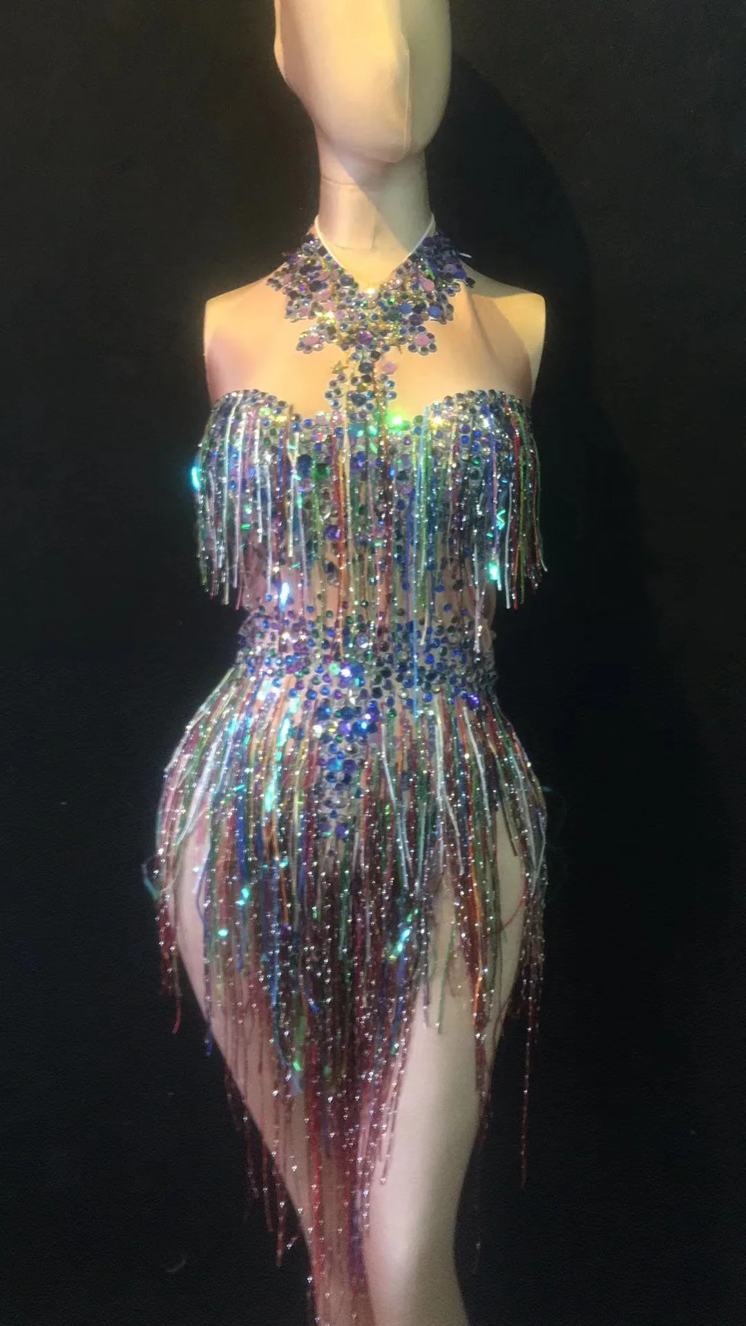 Halter Backless Sexy Colorful Shining Rhinestones Crystal Sequins Bodysuits For Women Jazz Latin Dance Clothing Stage Costumes
Halter Backless Sexy Colorful Shining Rhinestones Crystal Sequins Bodysuits For Women Jazz Latin Dance Clothing Stage Costumes
