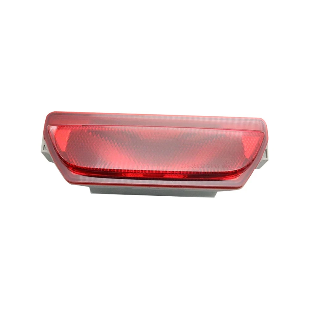 Car Rear Bumper Middle Fog Light Parking Warning Reflector Taillights Without Bulb for Mazda 3 Axela Sedan 2014-2016
Car Rear Bumper Middle Fog Light Parking Warning Reflector Taillights Without Bulb for Mazda 3 Axela Sedan 2014-2016