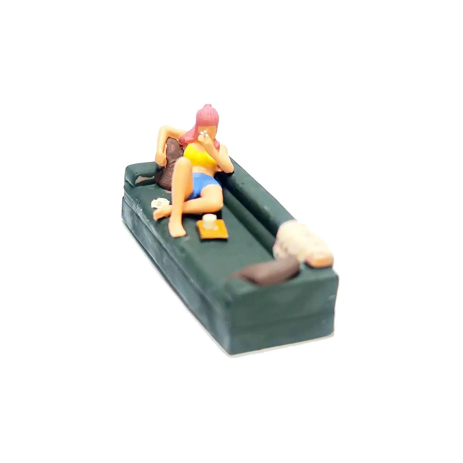 1:64 фигурка девочки, приподнимающаяся на диван, персонаж фильма для микроландшафтной архитектуры, модель для строительства, Коллекционная модель
1:64 фигурка девочки, приподнимающаяся на диван, персонаж фильма для микроландшафтной архитектуры, модель для строительства, Коллекционная модель