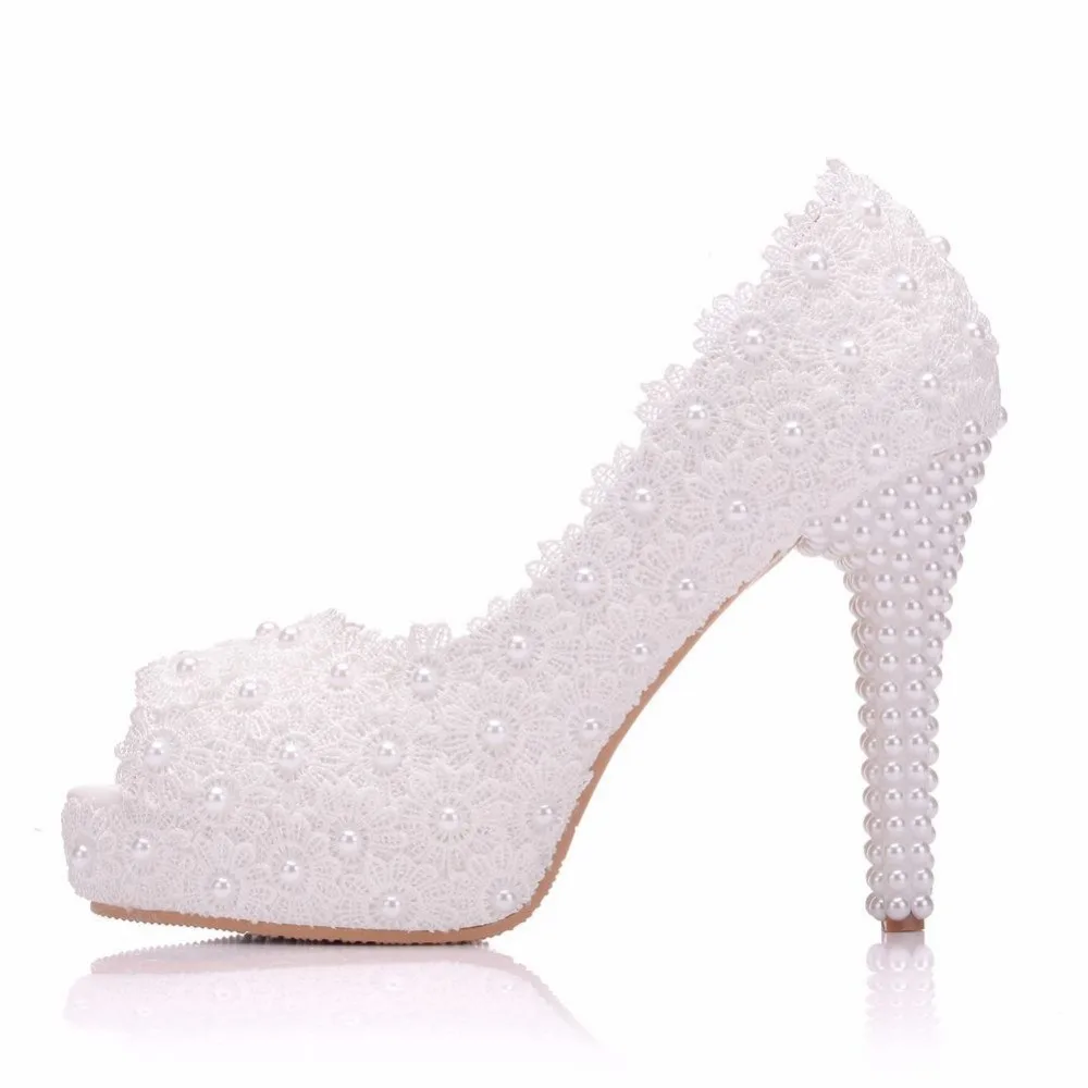 2021 Sweet Flower Wedding Shoes Women Pumps High Heels 11CM Lace Platform Pearls Bride Dress Shoes Peep Toe Sandals Female Shoes
2021 Sweet Flower Wedding Shoes Women Pumps High Heels 11CM Lace Platform Pearls Bride Dress Shoes Peep Toe Sandals Female Shoes