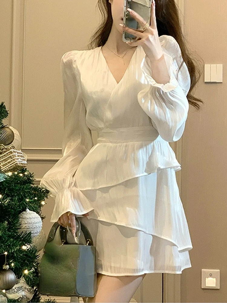 Fairy Long Sleeve Y2k Mini Dress Woman Design Korean Style Short Party Dress Casual 2023 Spring Office Lady French Elegant Dress
Fairy Long Sleeve Y2k Mini Dress Woman Design Korean Style Short Party Dress Casual 2023 Spring Office Lady French Elegant Dress
