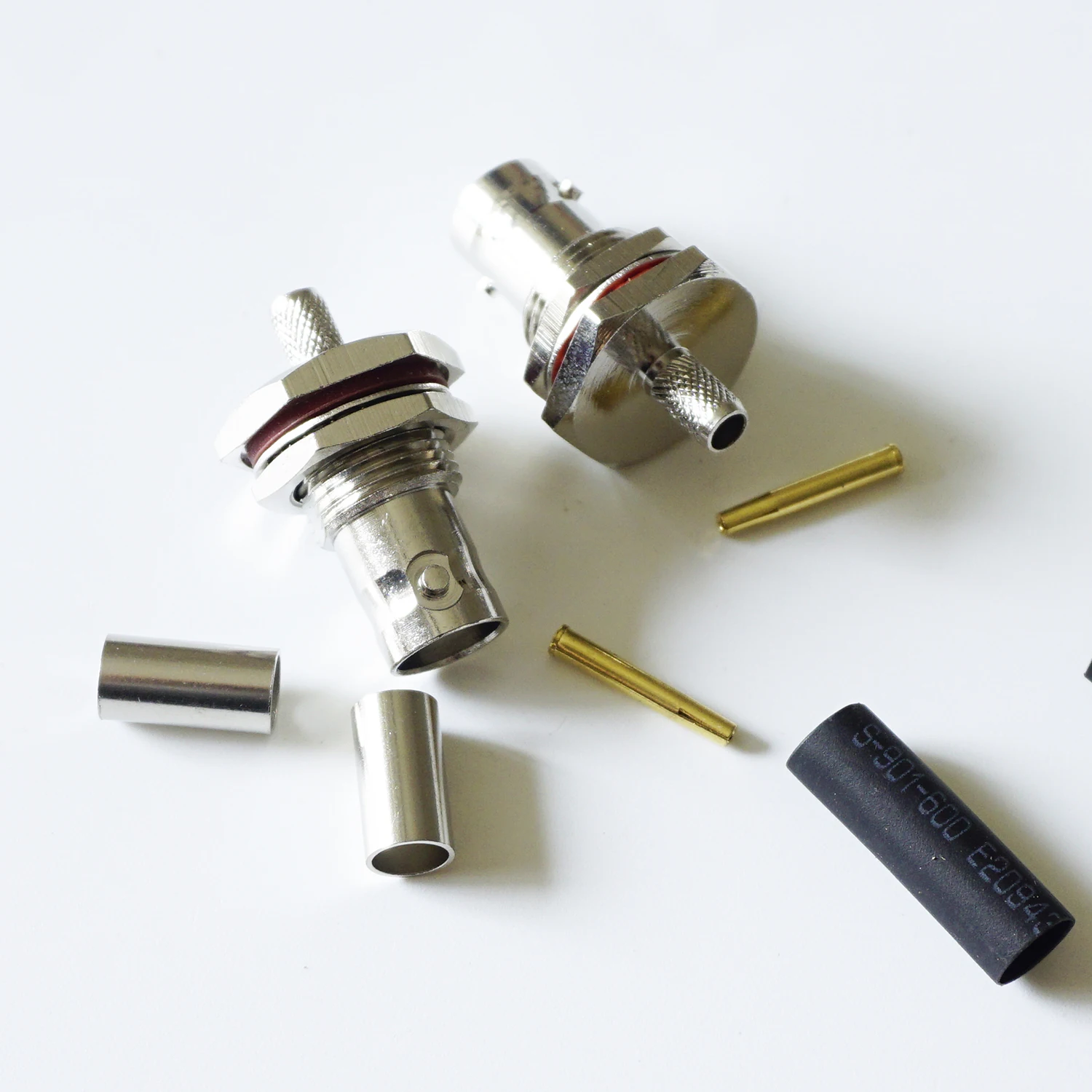 Q9 BNC Female O-ring Bulkhead Panel Mount Nut Window Plug Crimp for RG58 RG142 RG223 RG400 LMR195 RF Coax Connector Brass
Q9 BNC Female O-ring Bulkhead Panel Mount Nut Window Plug Crimp for RG58 RG142 RG223 RG400 LMR195 RF Coax Connector Brass