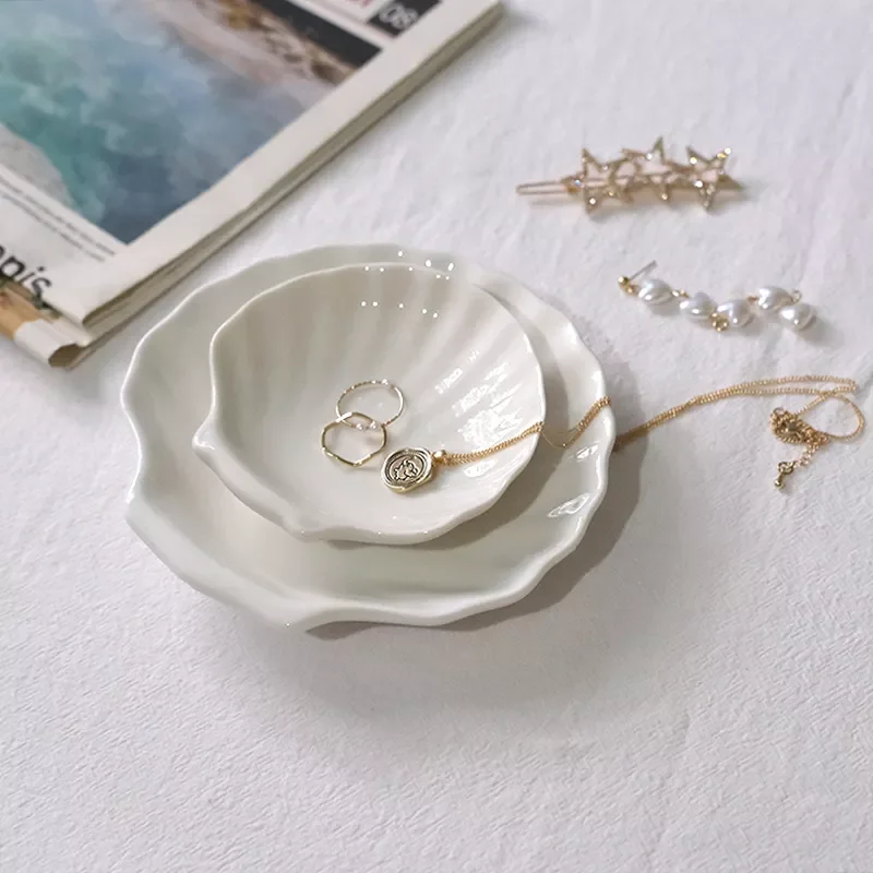 2022NEW Plate Dinnerware Shell Plate Storage Trays Creative Dessert Plate Dinner Plate Snack Fruit Storage Trays Western Dishes
2022NEW Plate Dinnerware Shell Plate Storage Trays Creative Dessert Plate Dinner Plate Snack Fruit Storage Trays Western Dishes