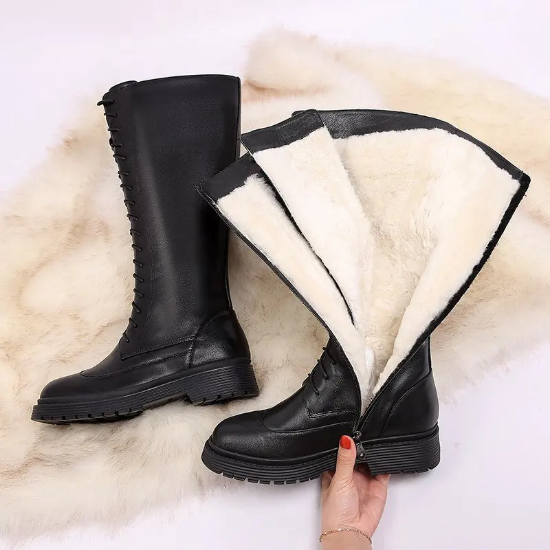 

2023 New Genuine Cow Leather Boots Women Shoes Lace Up Warm Wool Thick Fur Winter Nature Sheep Mid Calf Ladies Botas Big Size 43