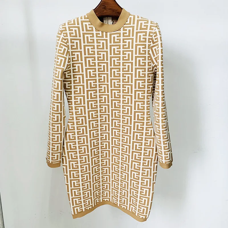 Luxury Designer Elegant Knitted Dresses for Women 2022 Summer Female Evening Party Clothes Sexy Bodycon Birthday Ceremony Outfit
Luxury Designer Elegant Knitted Dresses for Women 2022 Summer Female Evening Party Clothes Sexy Bodycon Birthday Ceremony Outfit