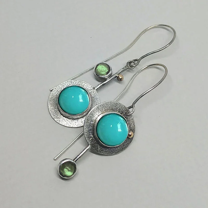 Bohemian National Round Blue Stone Pendant Earrings 2023 New Women's Jewelry Shape Hook Silver Green Rhinestone Earrings Gift
Bohemian National Round Blue Stone Pendant Earrings 2023 New Women's Jewelry Shape Hook Silver Green Rhinestone Earrings Gift
