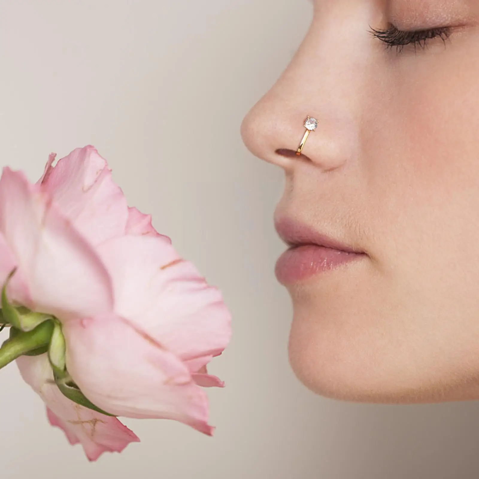 1pc Women Fake Piercing Nose Ring Clip Septum Rock Hip Perforation Fashion Steel Hoop Ring Punk Body Fake Jewelry Z9r2
1pc Women Fake Piercing Nose Ring Clip Septum Rock Hip Perforation Fashion Steel Hoop Ring Punk Body Fake Jewelry Z9r2