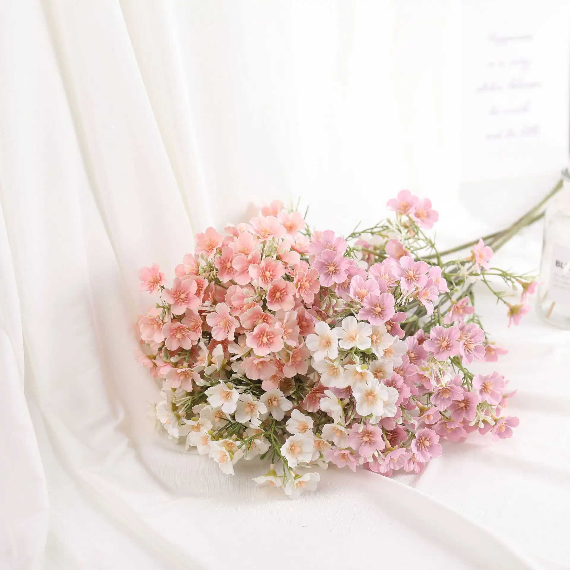 Artificial Flower 65cm Ins Decoration Korean-style Gypsophila Simulation Fake Flower Autumn Farmhouse Bar Scene Layout
Artificial Flower 65cm Ins Decoration Korean-style Gypsophila Simulation Fake Flower Autumn Farmhouse Bar Scene Layout