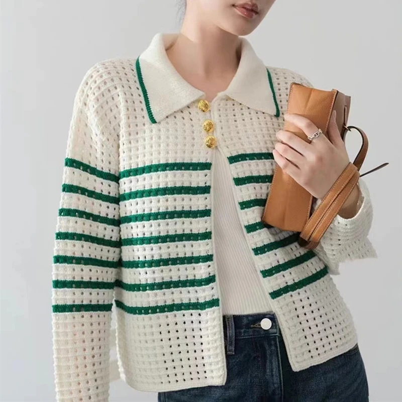 2022 Autumn New French Small Fragrance Long Sleeve Hollow Cardigan Women's Vintage Female Striped Three Button Sweater 23481
2022 Autumn New French Small Fragrance Long Sleeve Hollow Cardigan Women's Vintage Female Striped Three Button Sweater 23481