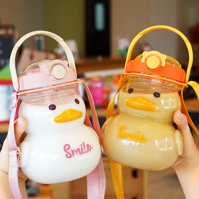 

650/1000ML Cute Duck Water Bottle with Straw for Girls Big Belly Plastic Cup Drinking Bottl Kids kawaii Water Bottle BPA free