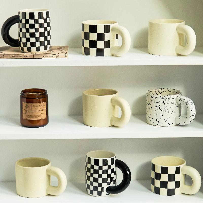Korean Style Fatty Mug Design Splash Ink Ceramic Cup Spot Mugs Simple Coffee Mug Couple Cups Coffee Mugs Tea Drinkware
Korean Style Fatty Mug Design Splash Ink Ceramic Cup Spot Mugs Simple Coffee Mug Couple Cups Coffee Mugs Tea Drinkware
