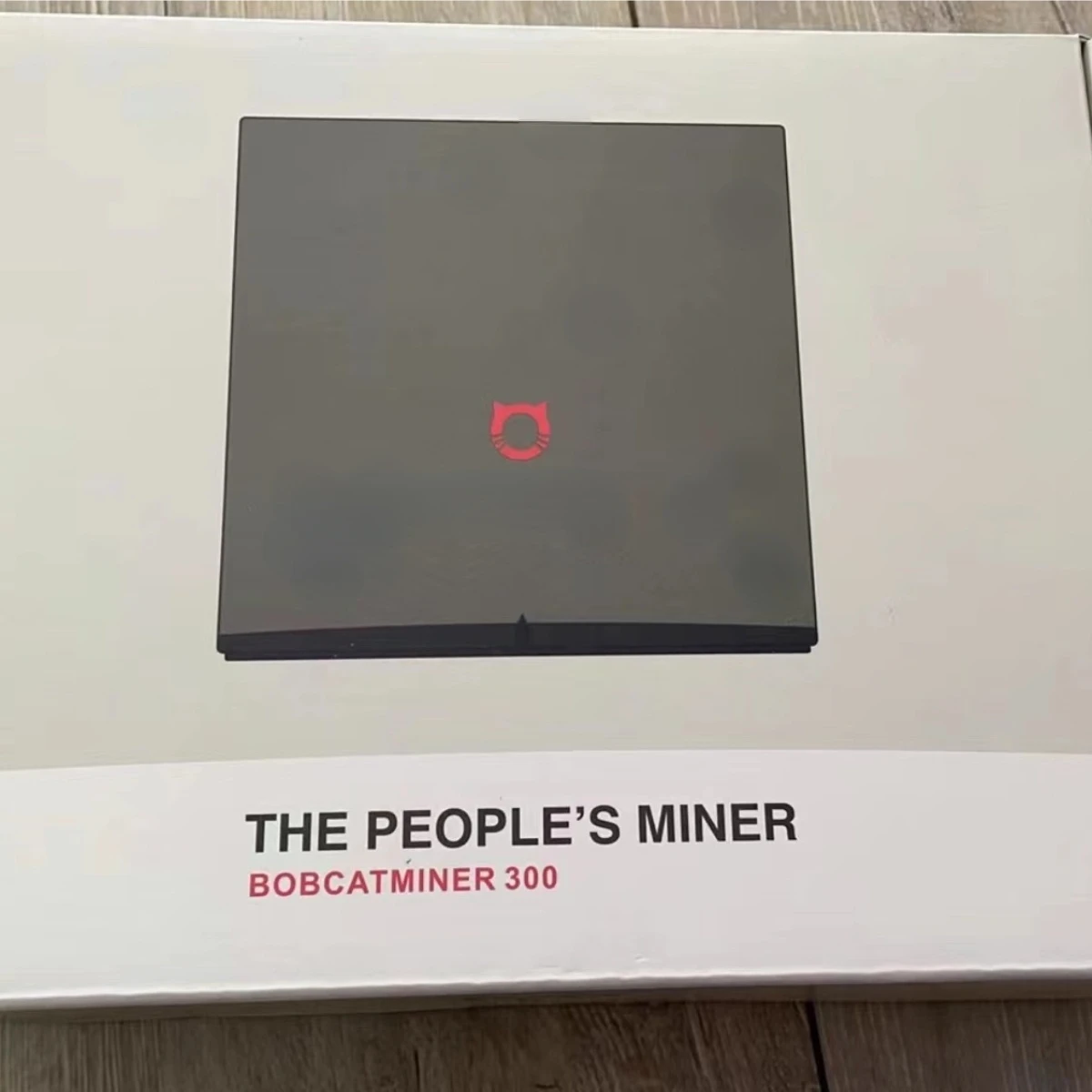 Новинка 2022, нераскрытый HNT Bobcat 300, супер-диапазон 868, европейская Американская версия, высокопроизводительный Майнер BTC ETH 
Новинка 2022, нераскрытый HNT Bobcat 300, супер-диапазон 868, европейская Американская версия, высокопроизводительный Майнер BTC ETH