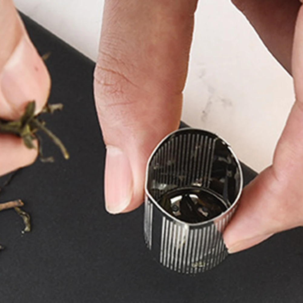 Kitchen Accessories Tea Ball Strainers Seasoning Ball Stainless Steel Tea Filter Tea Ball Strainers With Chain Hook
Kitchen Accessories Tea Ball Strainers Seasoning Ball Stainless Steel Tea Filter Tea Ball Strainers With Chain Hook