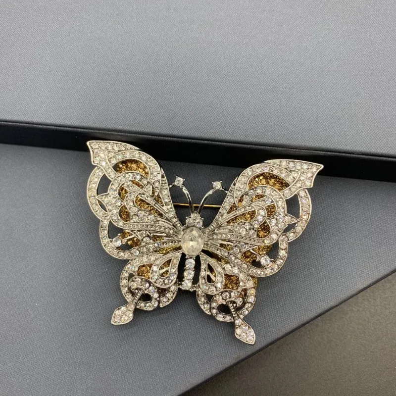 Timeless Wonder Fancy Zircon 3D Butterfly Brooches for Women Designer Jewelry Runway Party Top Cute Gift Rare Broches 5288
Timeless Wonder Fancy Zircon 3D Butterfly Brooches for Women Designer Jewelry Runway Party Top Cute Gift Rare Broches 5288