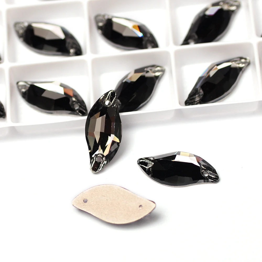 Black Diamond Leaf Shape Flatback Shiny Sew on Glass Rhinestones Sewing Crystal Wedding/Clothes/Shoes/Dress/Jewelry Accessories
Black Diamond Leaf Shape Flatback Shiny Sew on Glass Rhinestones Sewing Crystal Wedding/Clothes/Shoes/Dress/Jewelry Accessories