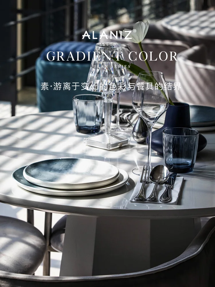 Su Ulan steak plate creative ceramic pasta plate home western plate dish plate Nordic light luxury plate
Su Ulan steak plate creative ceramic pasta plate home western plate dish plate Nordic light luxury plate
