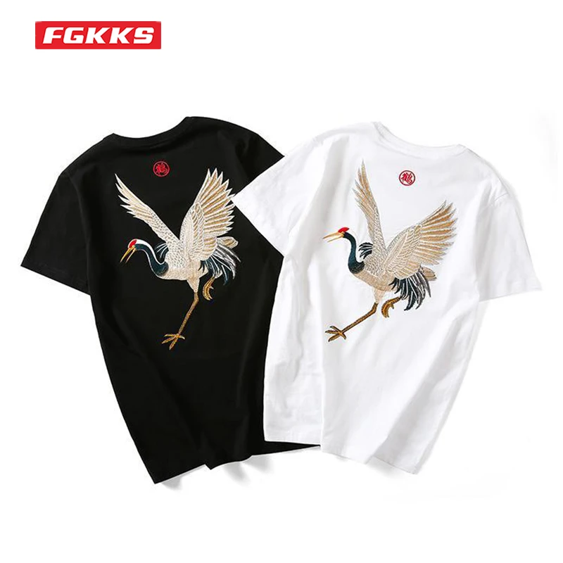 Мужская хлопковая футболка FGKKS, свободная футболка с коротким рукавом и вышивкой, в китайском стиле, Летний сезон
Мужская хлопковая футболка FGKKS, свободная футболка с коротким рукавом и вышивкой, в китайском стиле, Летний сезон
