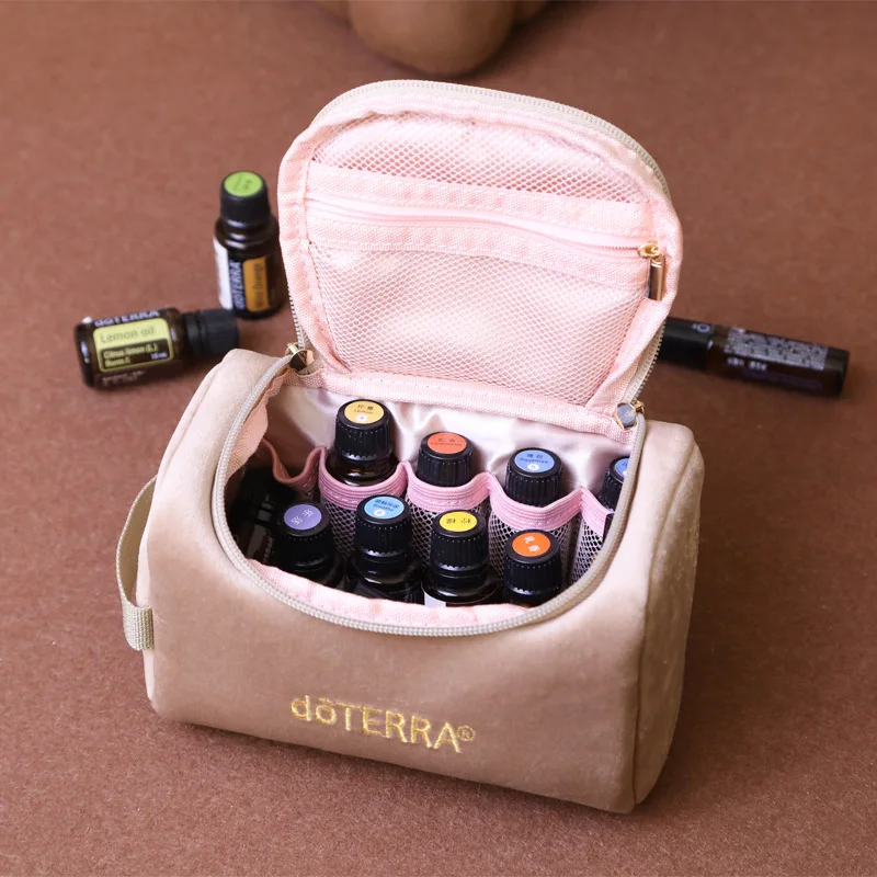 Doterra Essential Oils Bag Essential Oils Bottle Storage Bag For 15ml Oils Large Capacity Portable Plush Handbag Cosmetic Bags
Doterra Essential Oils Bag Essential Oils Bottle Storage Bag For 15ml Oils Large Capacity Portable Plush Handbag Cosmetic Bags