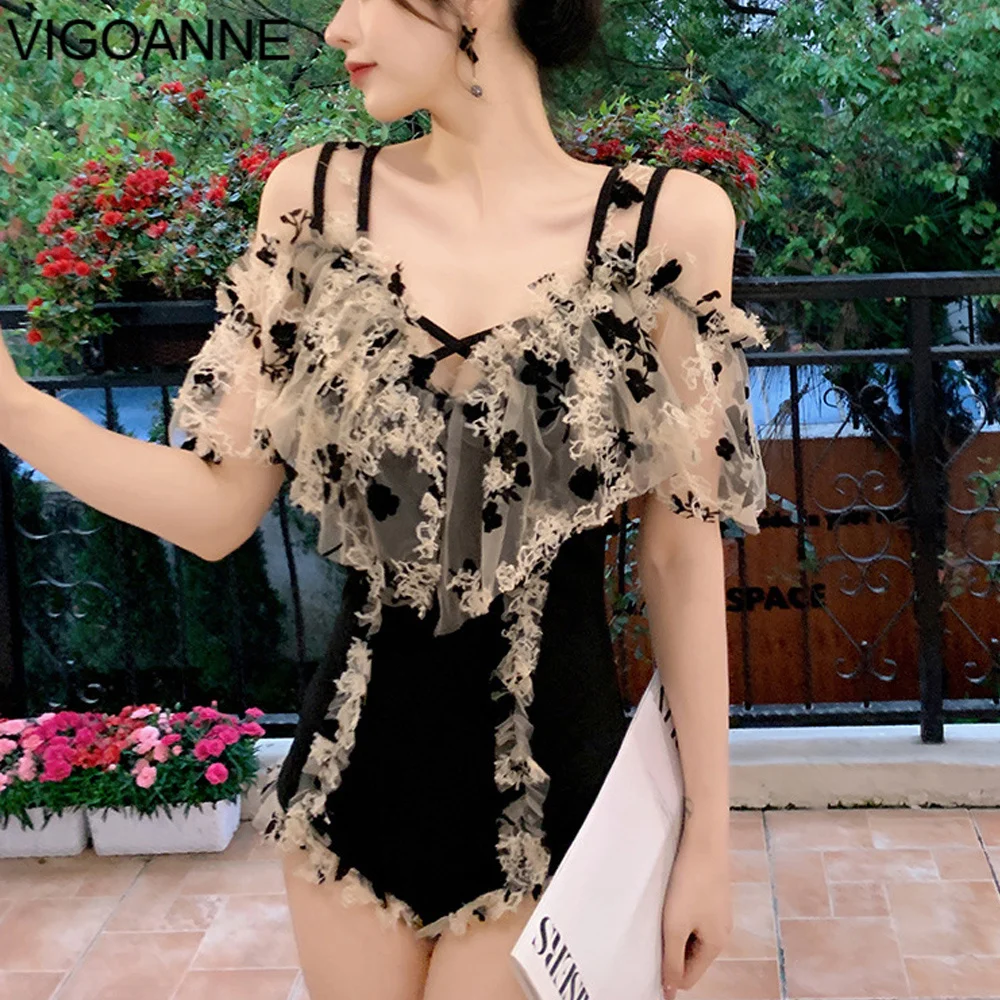 VigoAnne Black Lace Swimwear Women 2022 Sexy Push UP One Piece Swimsuit Korean Monokini Backless Cross Hollow Bathing Suit
VigoAnne Black Lace Swimwear Women 2022 Sexy Push UP One Piece Swimsuit Korean Monokini Backless Cross Hollow Bathing Suit