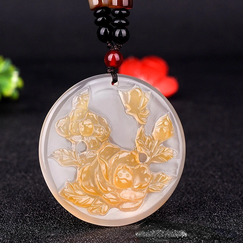 Hot Selling Natural Chalcedony Peony Pendant Necklace Exquisite Jewelry Pendant for Fashion Women Men Accessories Gift
Hot Selling Natural Chalcedony Peony Pendant Necklace Exquisite Jewelry Pendant for Fashion Women Men Accessories Gift